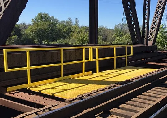 Acid & Corrosion Resistant Molded FRP Grating Walkway